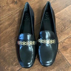 Tory Burch Gemini Link Loafer- Kid Leather